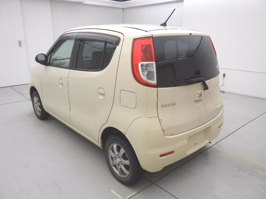 NISSAN MOCO