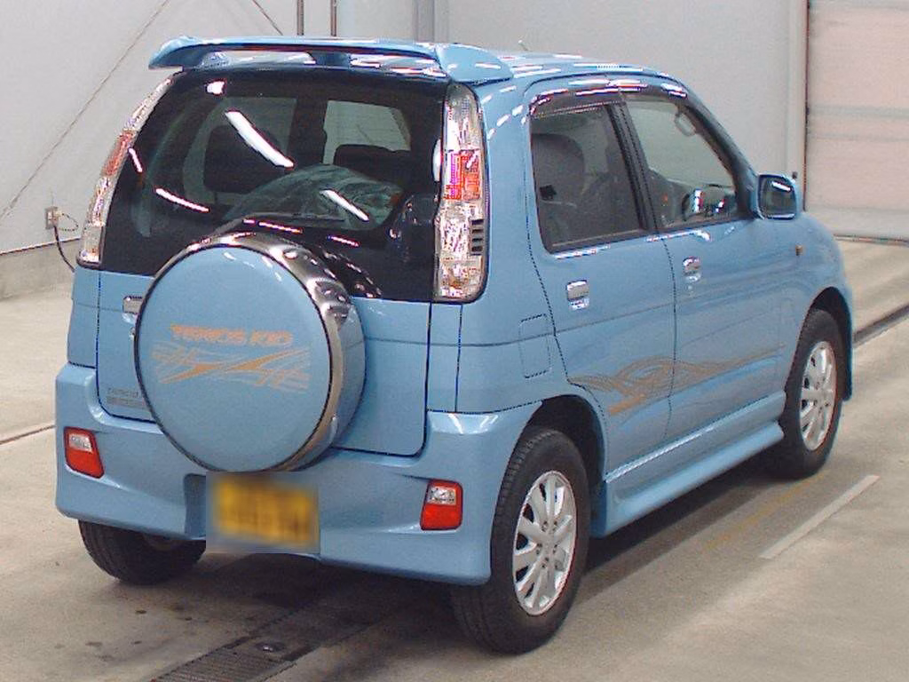 DAIHATSU TERIOS KID