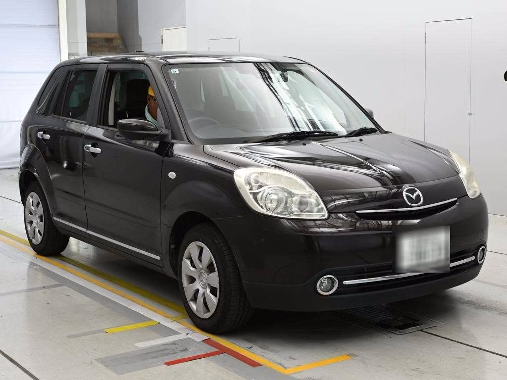 MAZDA VERISA
