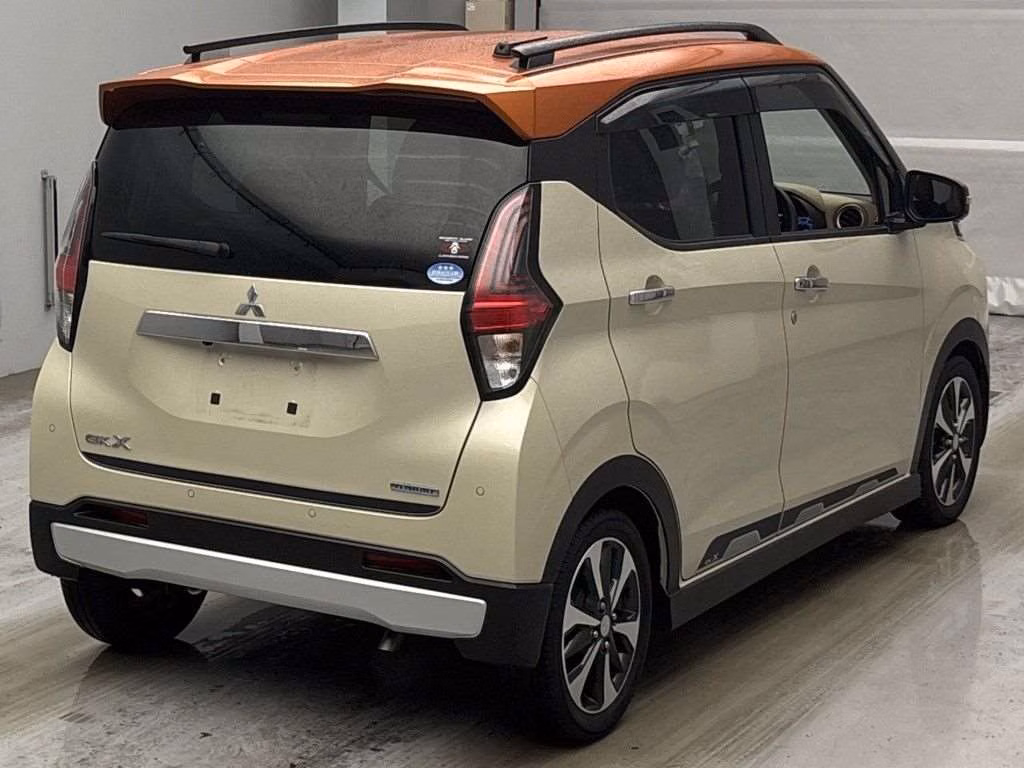MITSUBISHI EK X