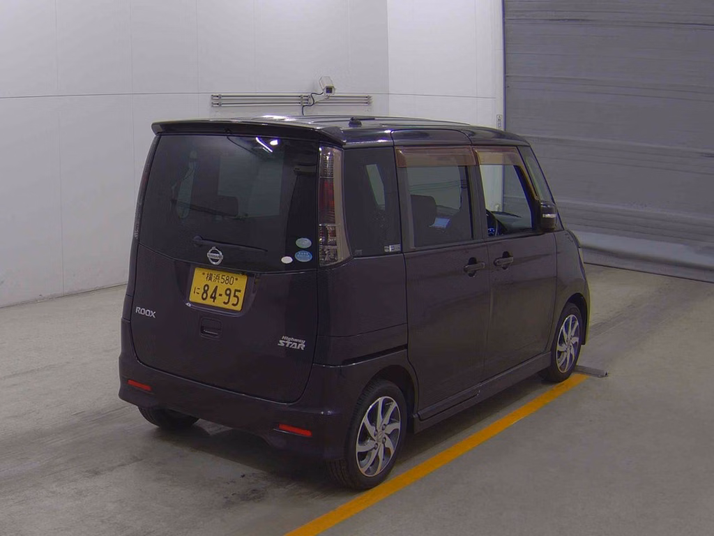 NISSAN ROOX