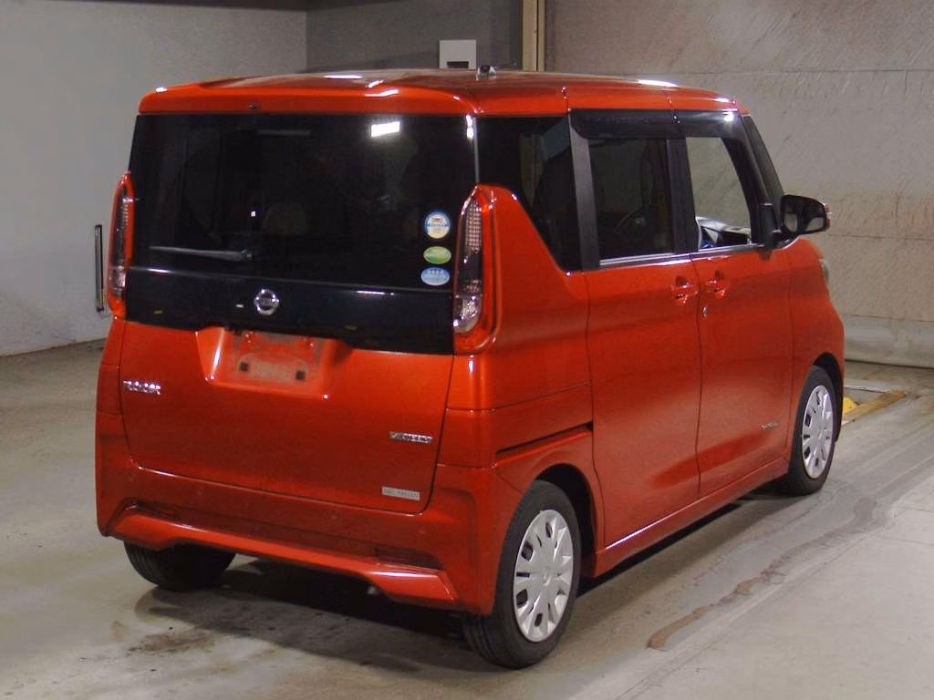 NISSAN ROOX