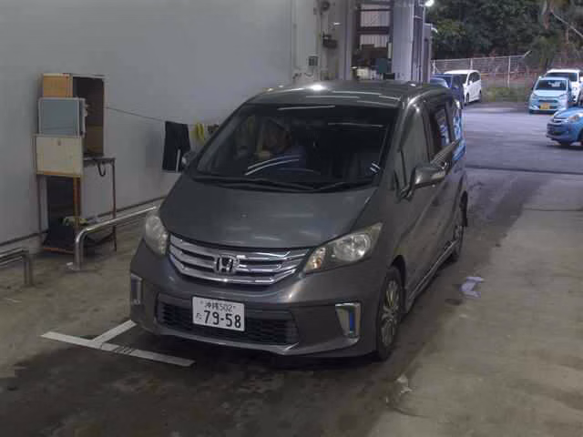 HONDA FREED