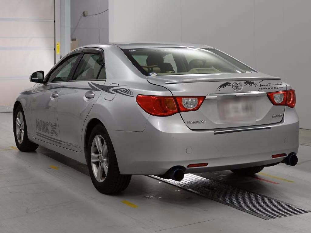 TOYOTA MARK X