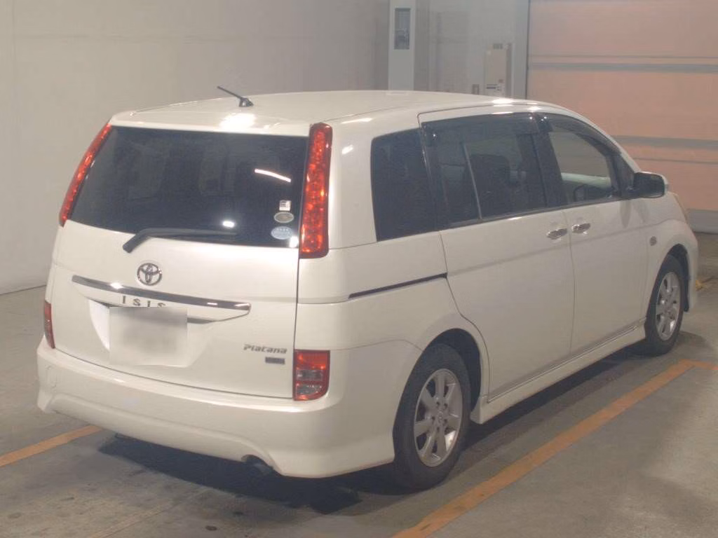 TOYOTA ISIS