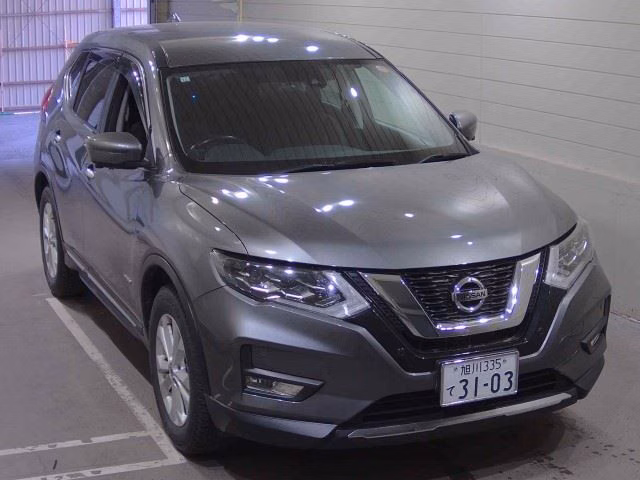 NISSAN X-TRAIL