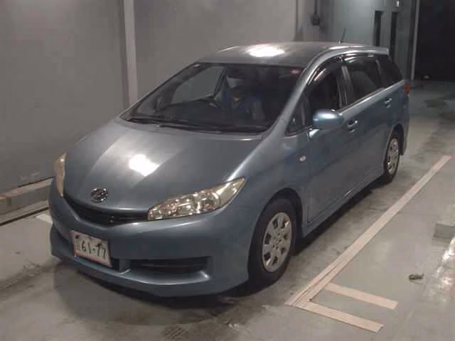 TOYOTA WISH