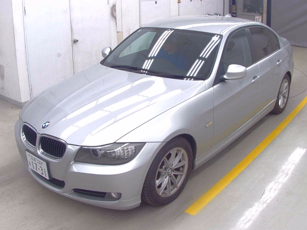 BMW 3-SERIES
