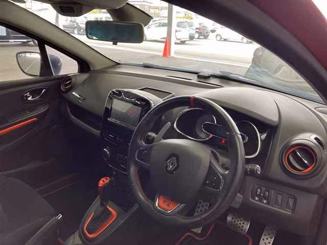 RENAULT LUTECIA