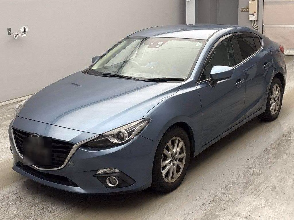 MAZDA AXELA