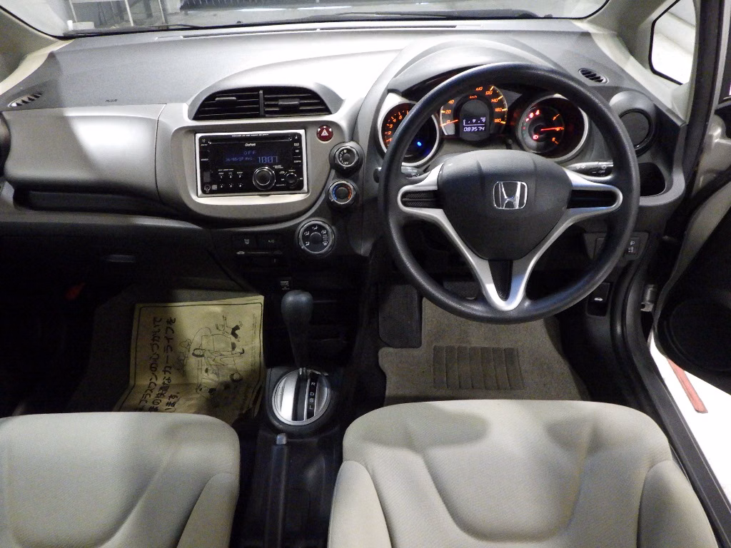 HONDA FIT