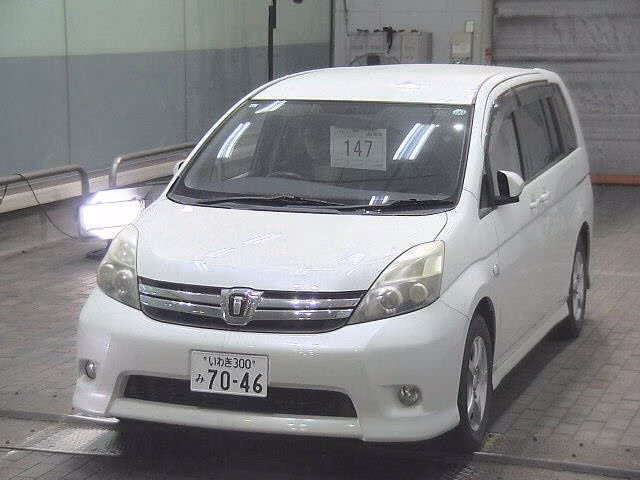 TOYOTA ISIS