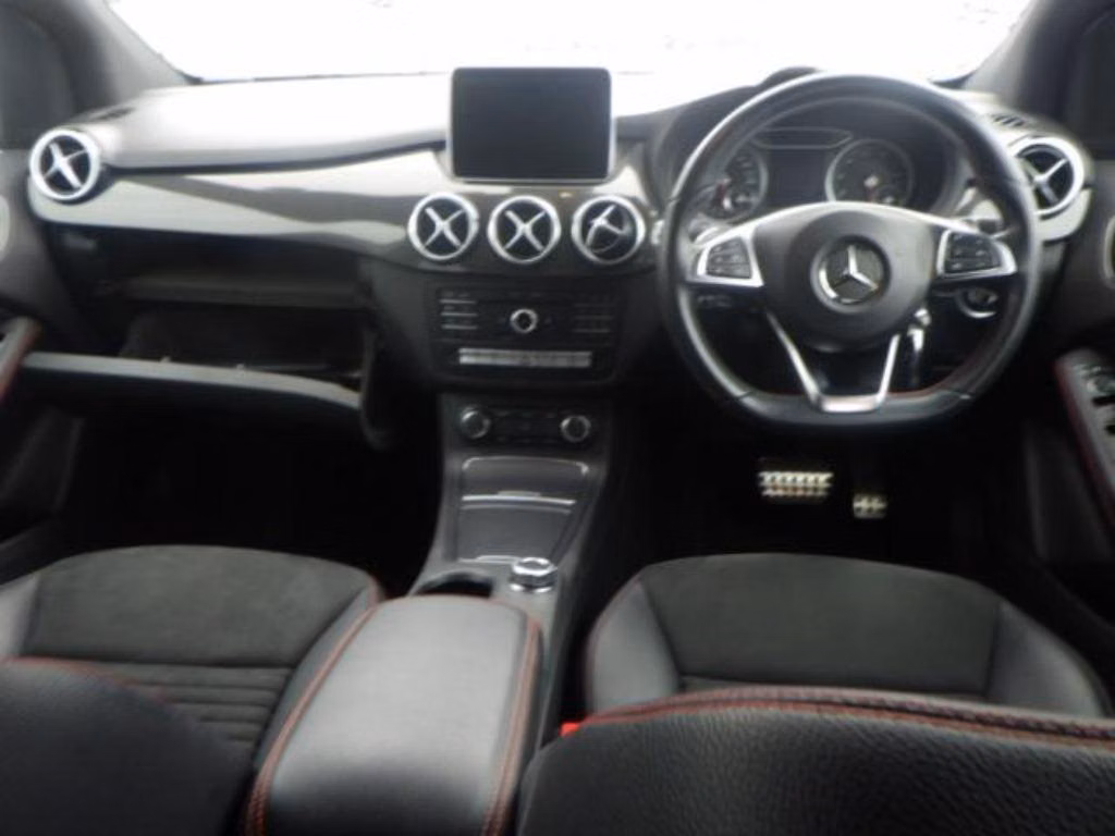 MERCEDES-BENZ B-CLASS