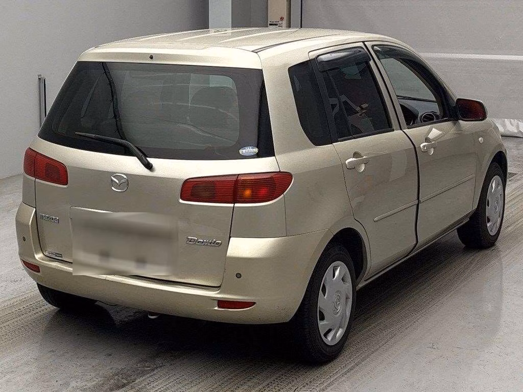 MAZDA DEMIO