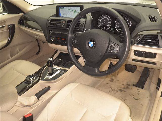 BMW 1-SERIES