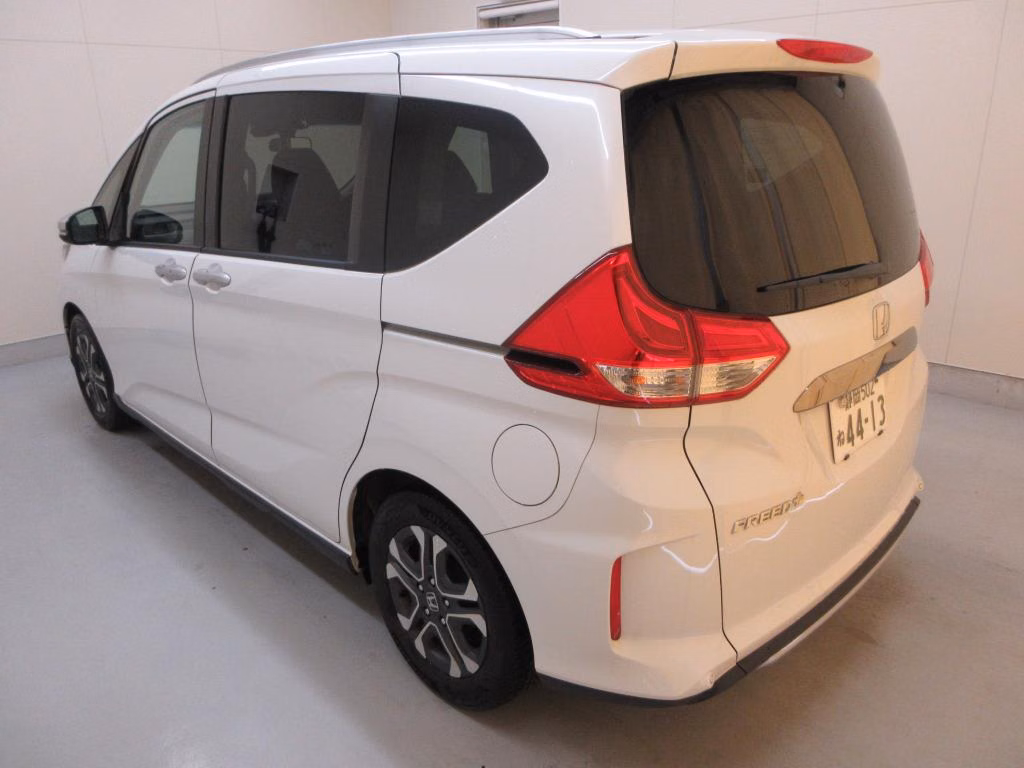 HONDA FREED+
