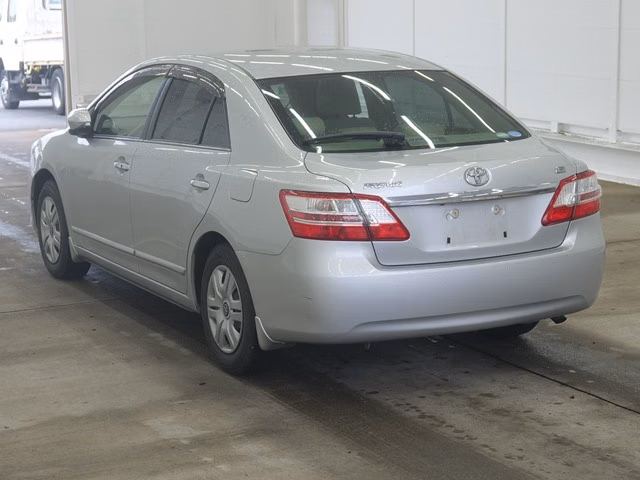 TOYOTA PREMIO