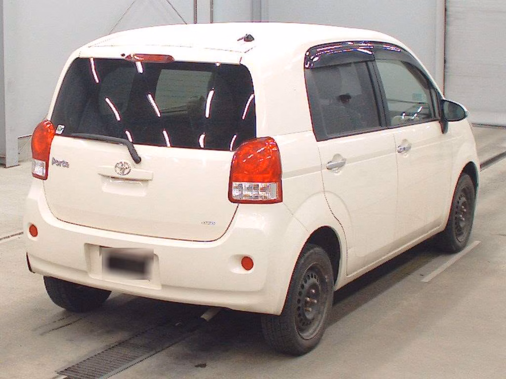 TOYOTA PORTE
