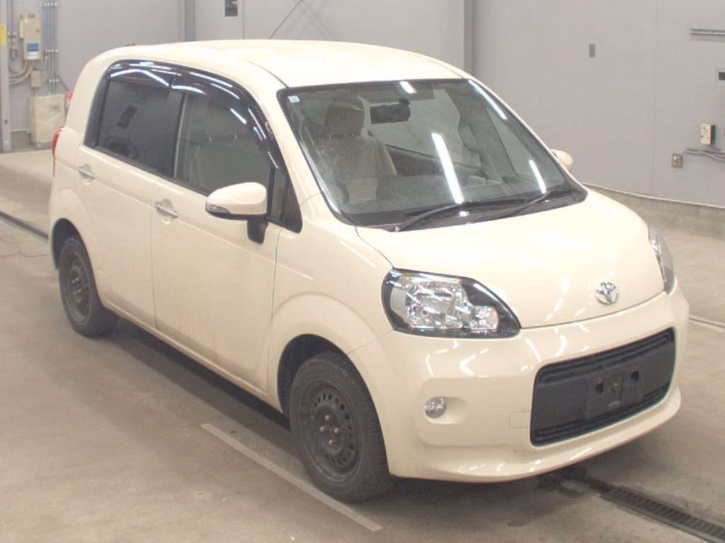 TOYOTA PORTE