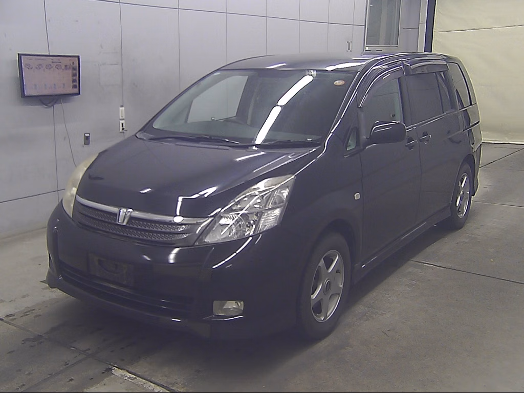 TOYOTA ISIS
