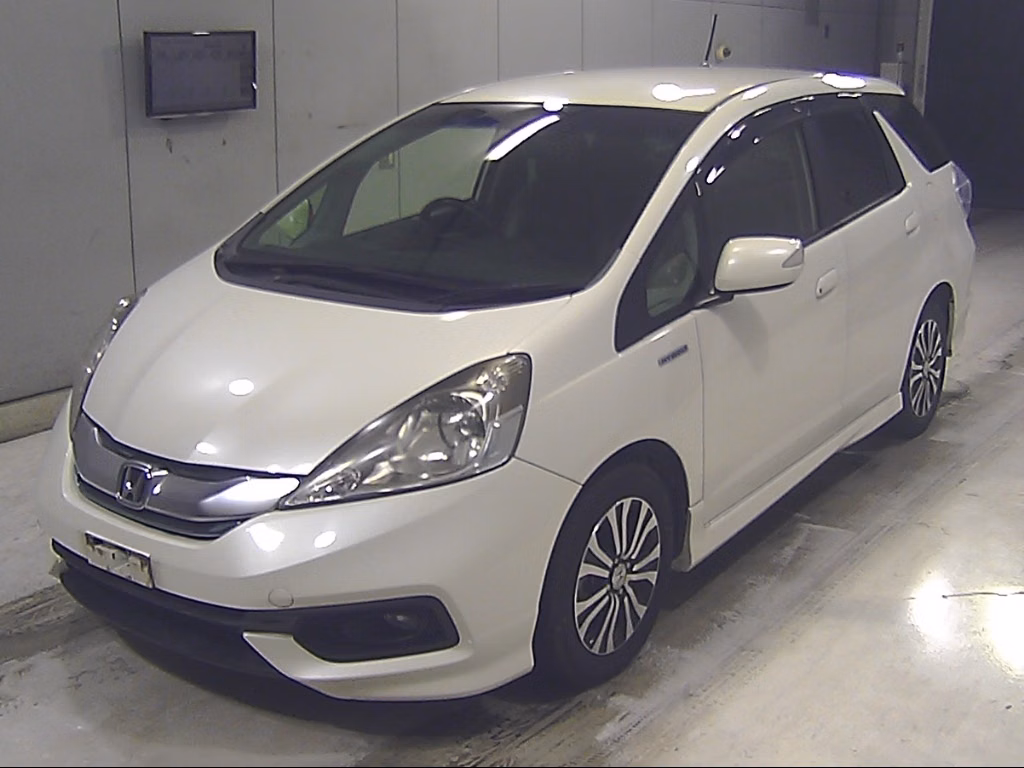 HONDA FIT SHUTTLE