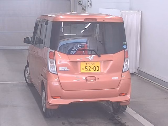 NISSAN DAYZ ROOX
