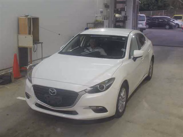 MAZDA AXELA