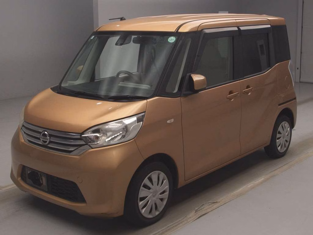 NISSAN DAYZ ROOX