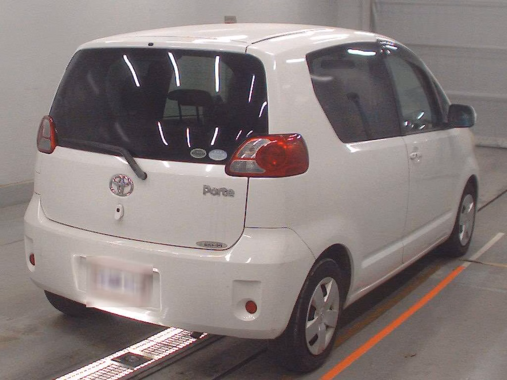 TOYOTA PORTE