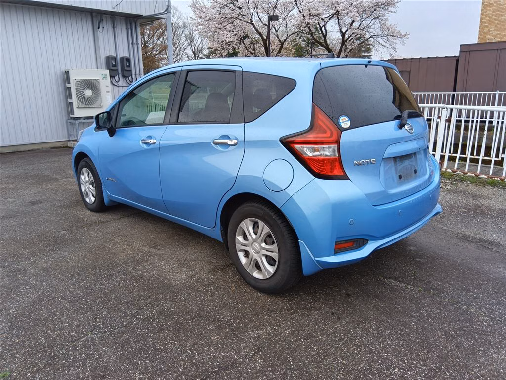 NISSAN NOTE