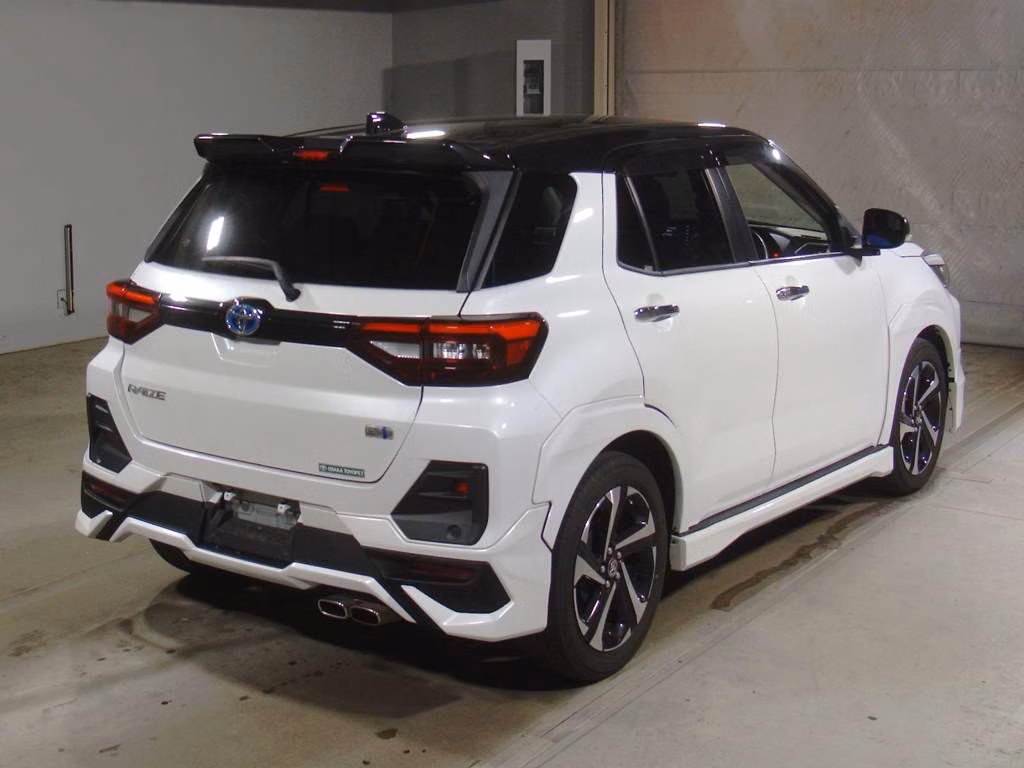 TOYOTA RAIZE