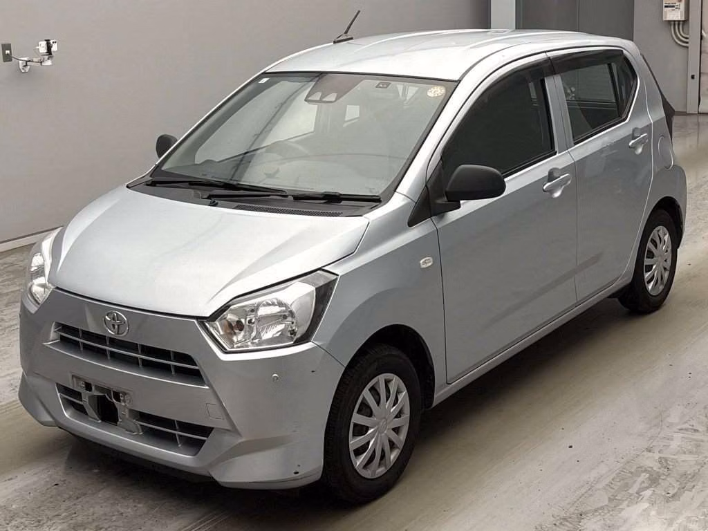 TOYOTA PIXIS EPOCH
