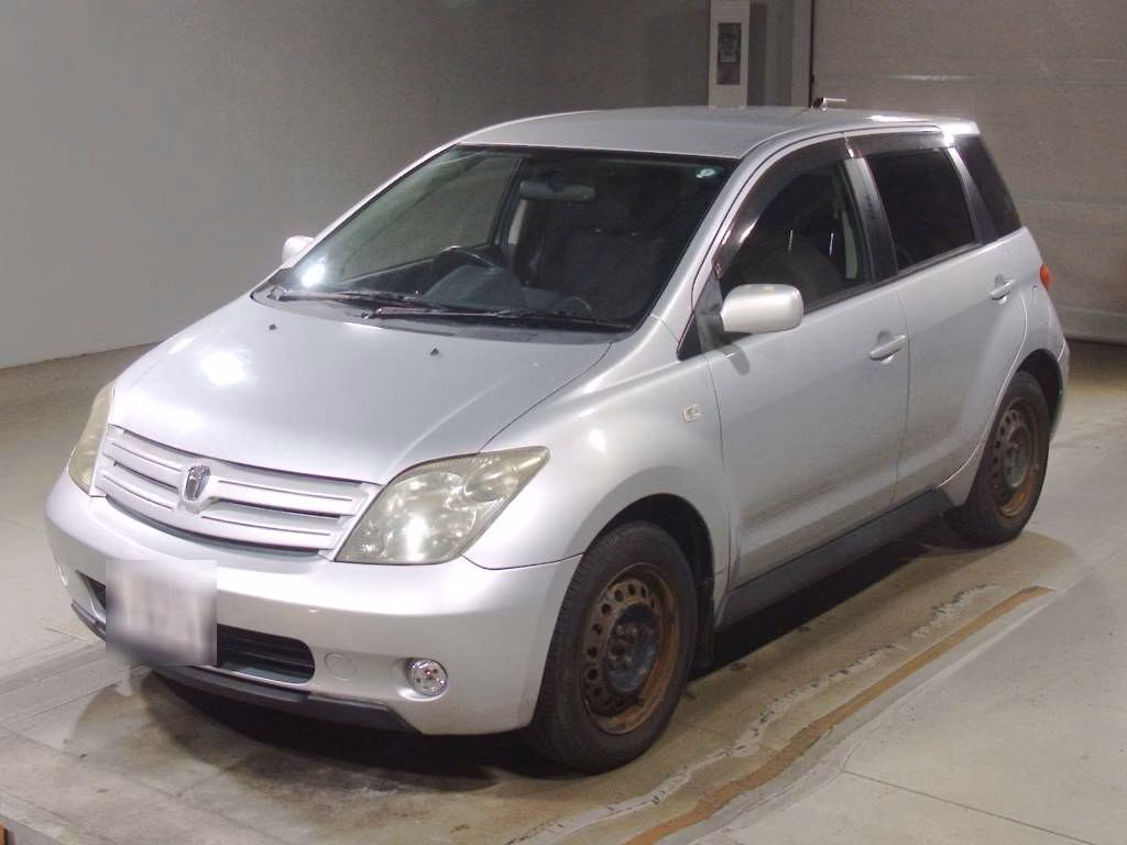 TOYOTA IST
