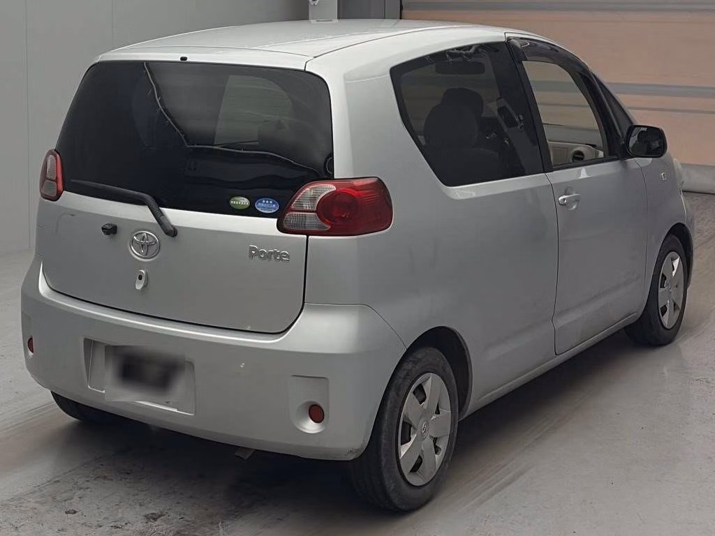 TOYOTA PORTE