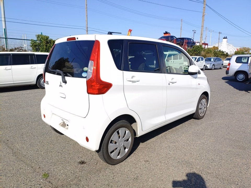 MITSUBISHI EK WAGON