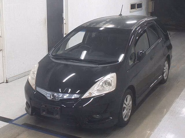 HONDA FIT SHUTTLE