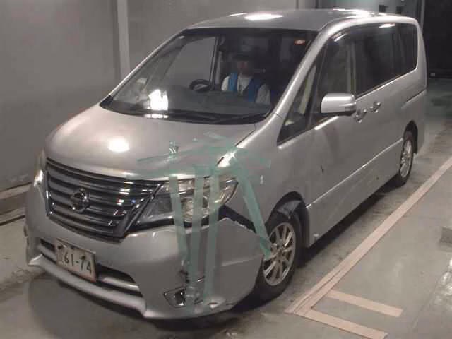 NISSAN SERENA