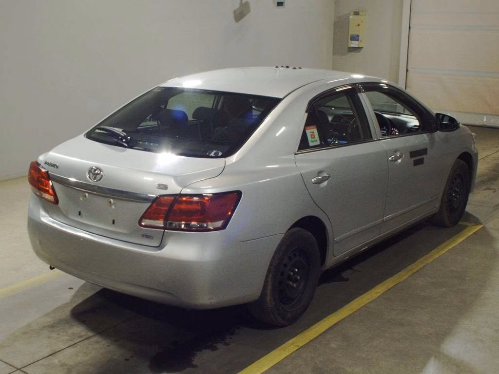 TOYOTA PREMIO