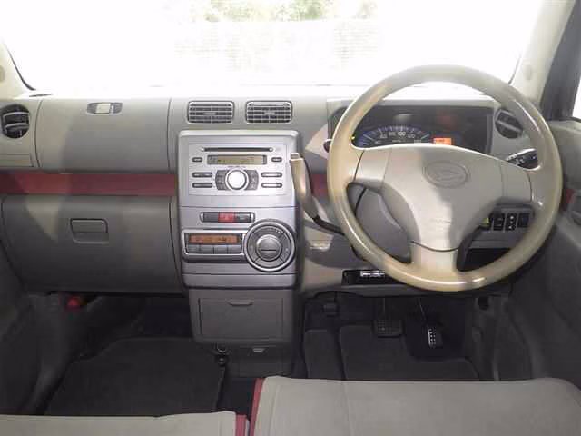 DAIHATSU MOVE CONTE
