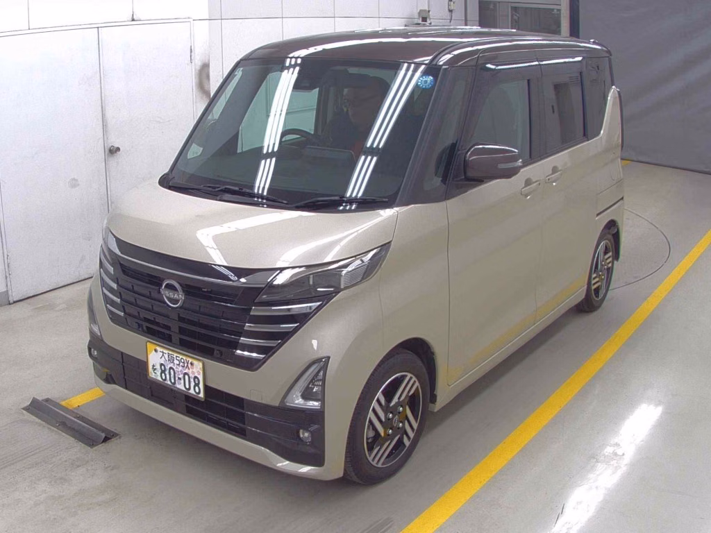 NISSAN ROOX