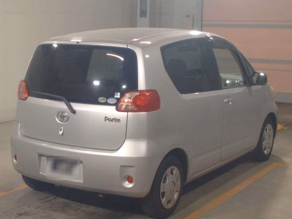 TOYOTA PORTE