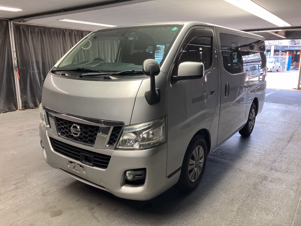 NISSAN NV350 CARAVAN