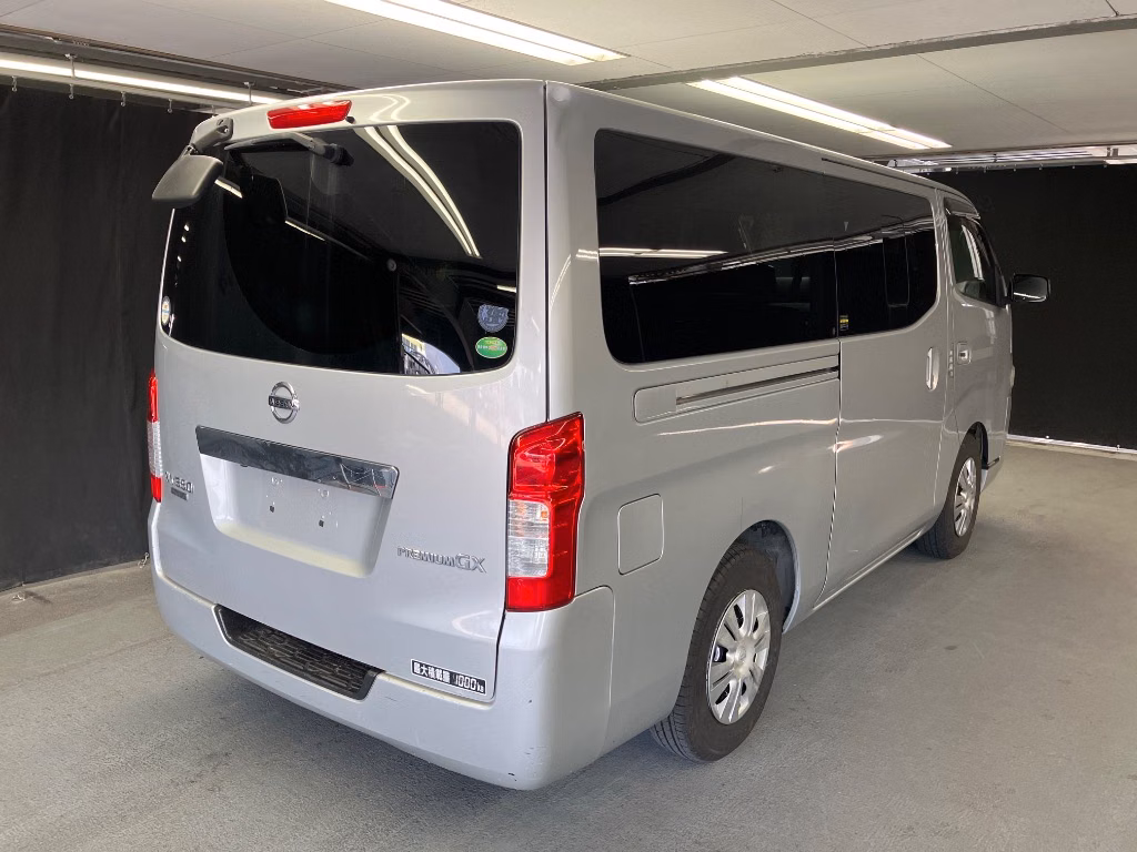 NISSAN NV350 CARAVAN