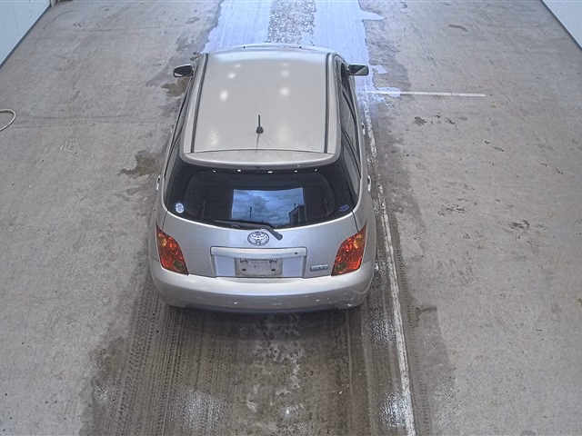 TOYOTA IST