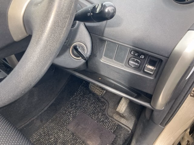 TOYOTA IST