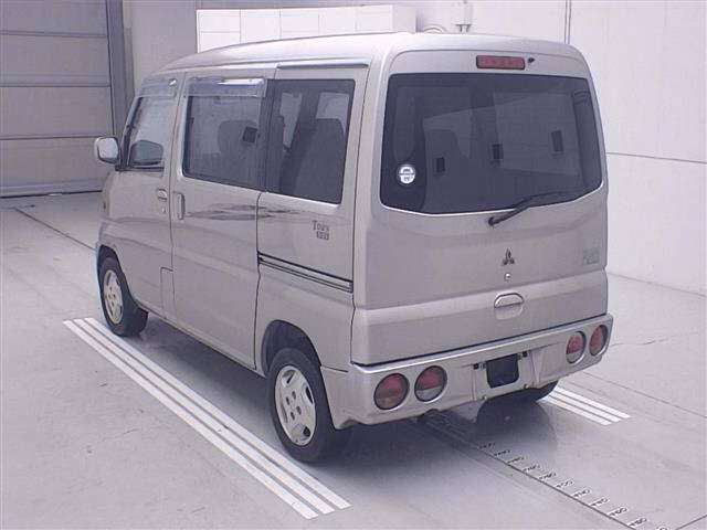 MITSUBISHI TOWN BOX