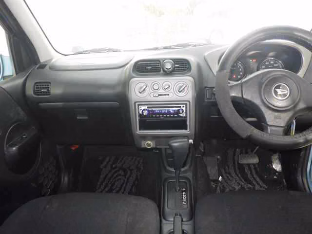 DAIHATSU TERIOS KID