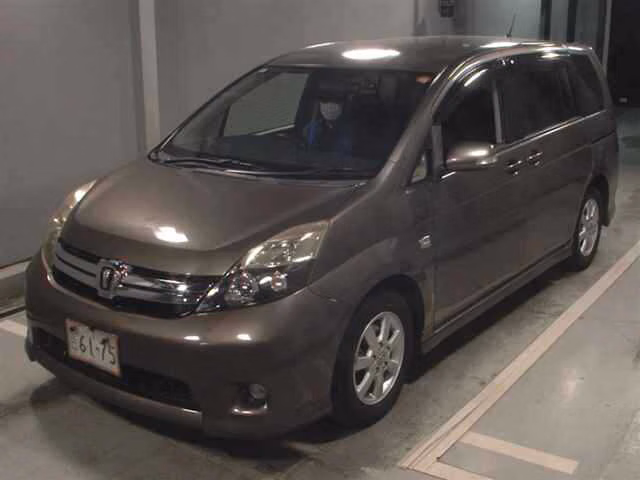 TOYOTA ISIS