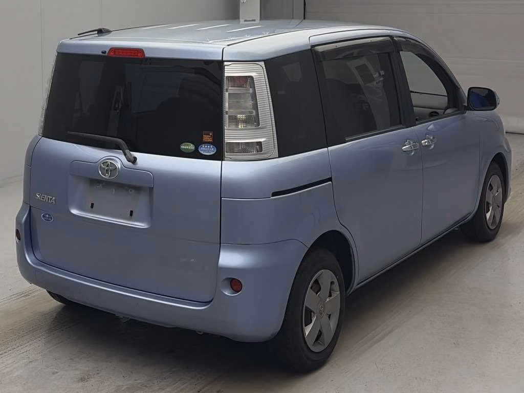 TOYOTA SIENTA
