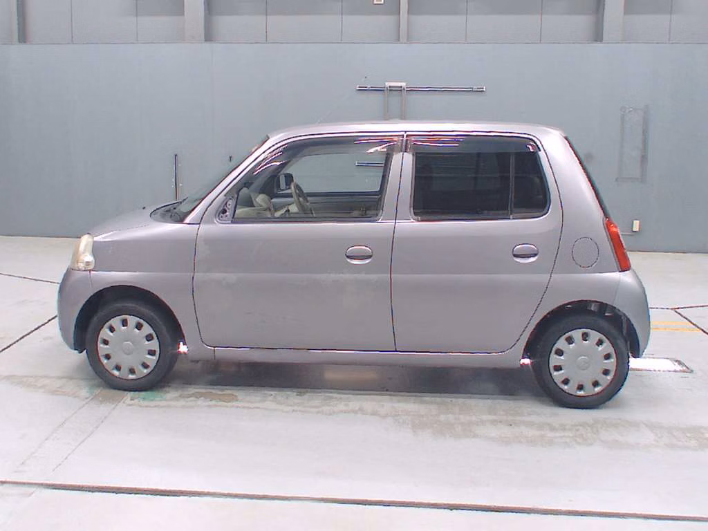 DAIHATSU ESSE